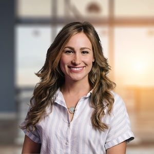 Meet your Posher, Jenny